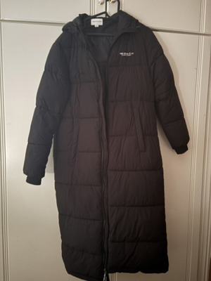 Long jacket used, very warm, size small