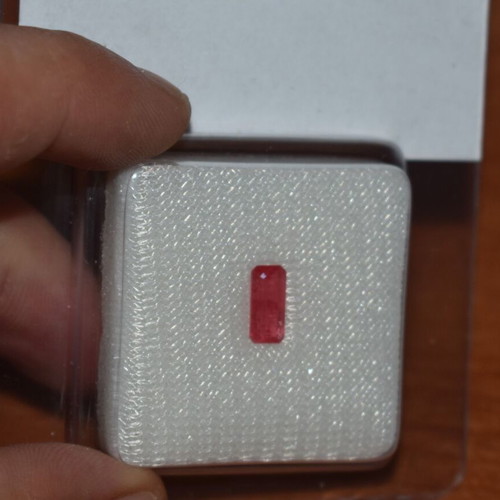 Natural Rhodonite 1.45 Carats with Certificate like new