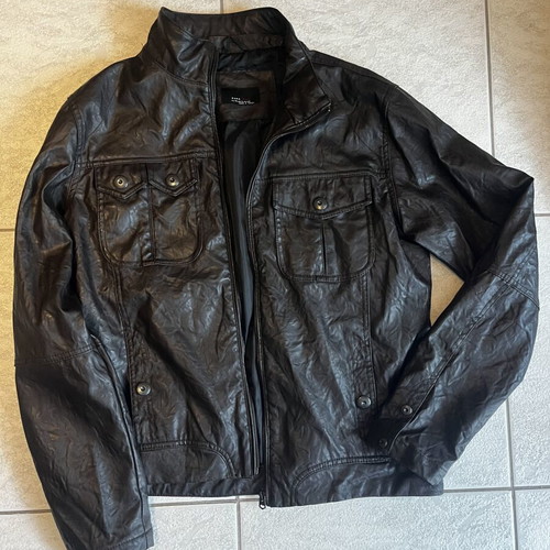 Men's pants pack of 3 with Zara leather jacket gift, like new