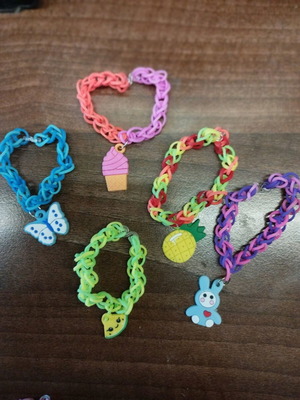 Children's handmade plexi flexi bracelets new, set of 5