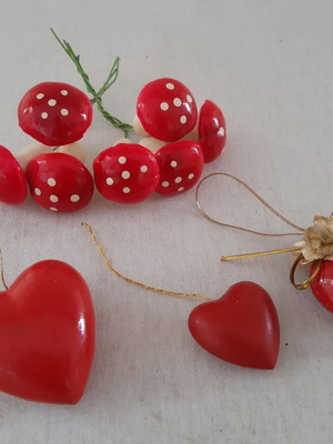 Vintage decorations used, pack of 10 mushrooms and hearts