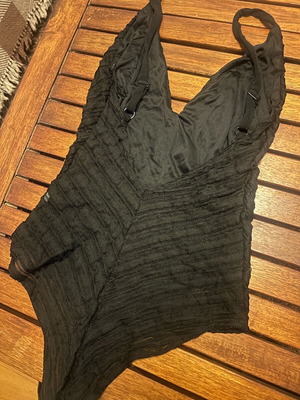 Black one size strappy backless bodysuit like new