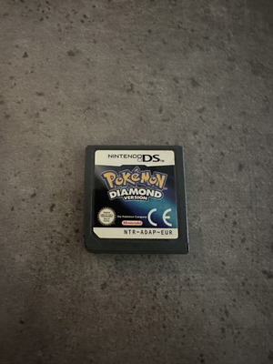 Pokémon Platinum Version Nintendo DS game
