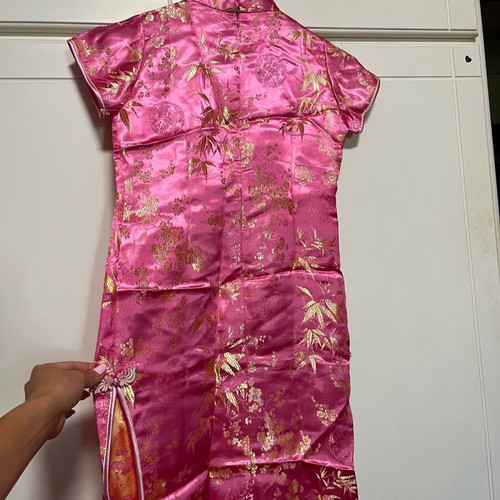 Pink dress for 8-year-old girls from Paris like new