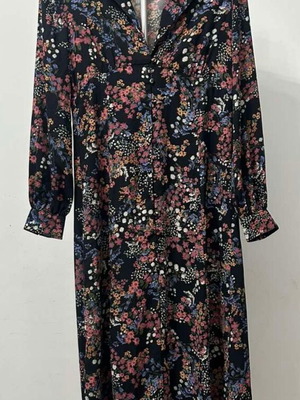 Mango women's dress size M like new, multicolor
