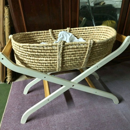 Baby Moses basket like new with wooden stand and mattress
