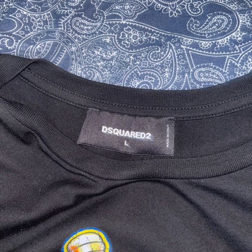 Dsquared2 black t-shirt like new, size large