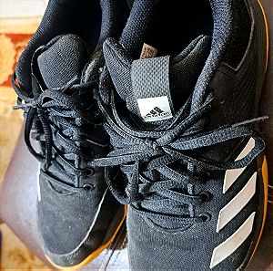 Αθλητικά παπούτσια Adidas ligra 6 handball μεταχειρισμενα Νο38