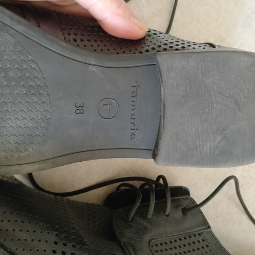 Tamaris women's moccasins size 38 used, black leather