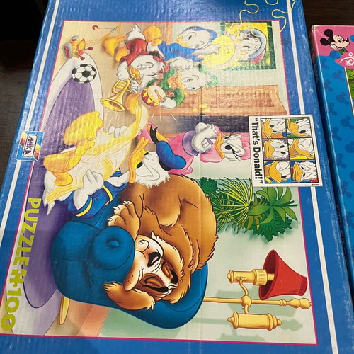 Disney children's puzzle set like new, two pieces