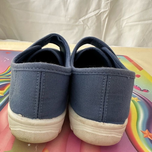 Boys boots size 31 like new, gray and blue casual