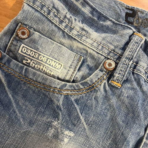 Men's Jean W28 L34 like new
