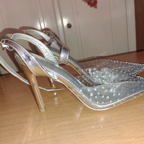 Shoe with transparency and silver rhinestones new