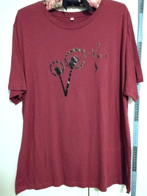 Red Cherry T-shirt new with artistic dandelion print XXL XXXL