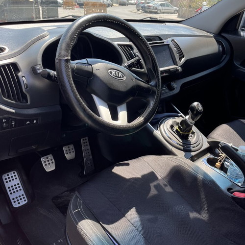 Kia Sportage 2011 SUV 1.6L petrol manual