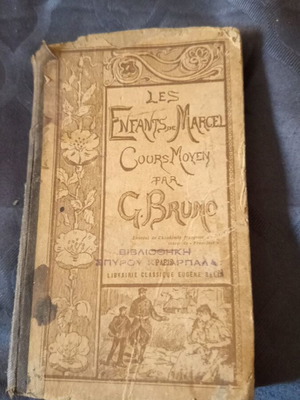 French book used, 1917 school textbook with 250 educational images