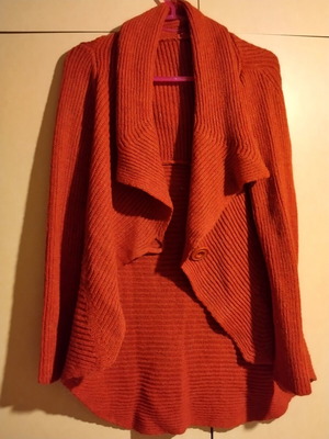 Wool cardigan like new, red, size M
