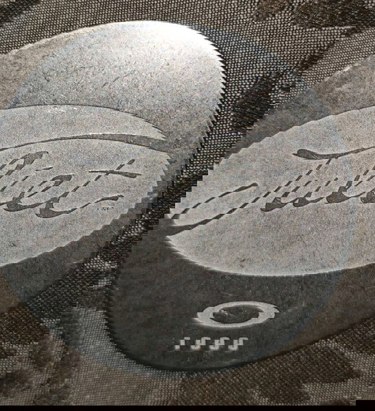 Oakley Juliet X-Metal Collectors Coin Display Αυθεντικό του 1999