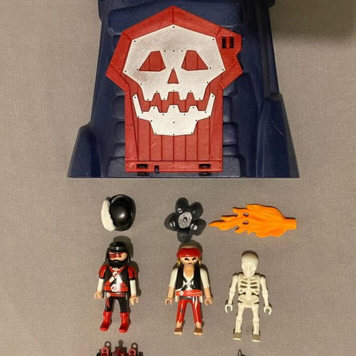 Playmobil pirates set
