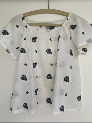 Guy Laroche short-sleeve blouse, size M, black and white