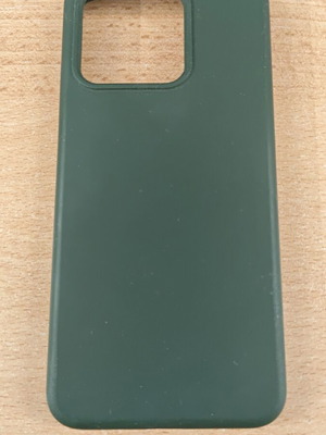 Xiaomi 13 Idol silicone case in green like new
