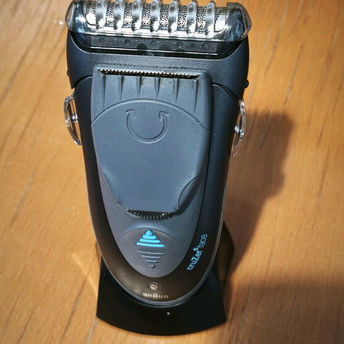 Braun CruZer6 Face shaver like new