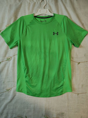 Ανδρική αθλητική μπλούζα Under Armour Fitted μέγεθος L μεταχειρισμένη, νέον πράσινη
