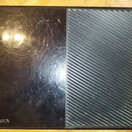 Xbox One console with surface wear, fully functional