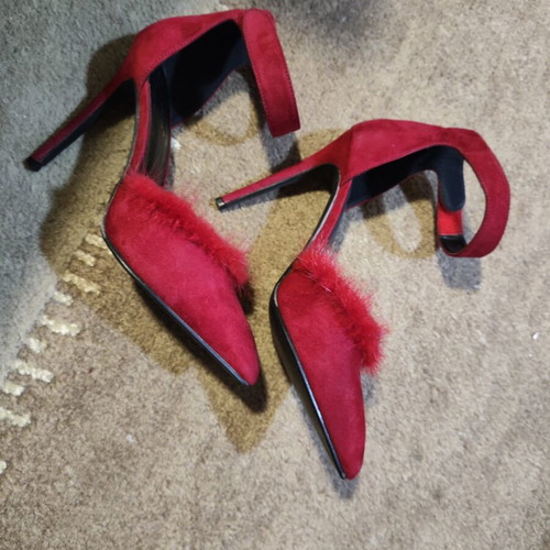 Red Kastorian Pumps size 40 new