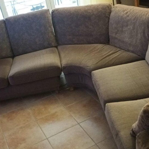 5-seat sofa like new in very good condition