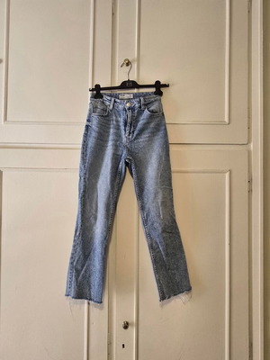 Bershka women's blue jeans like new, size XS