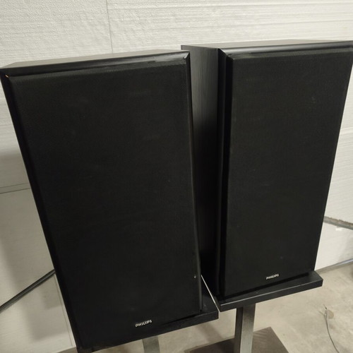 Philips FB790 standing speakers like new