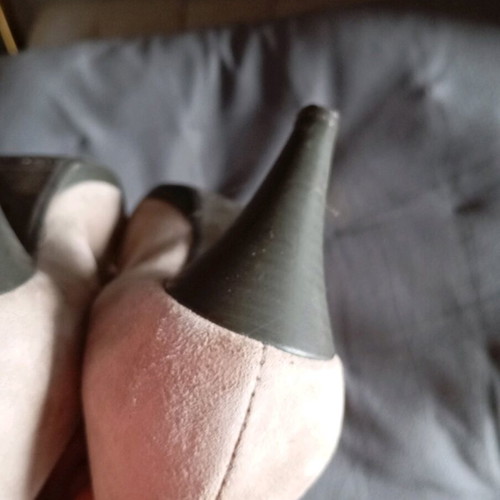 Keys beige leather pumps size 37 used, soft suede, 7 cm heel