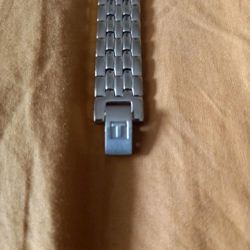 TISSOT WOMEN'S GOLD PL, WRIST WATCH V135/235 SWISS MADE, EXCELLENT