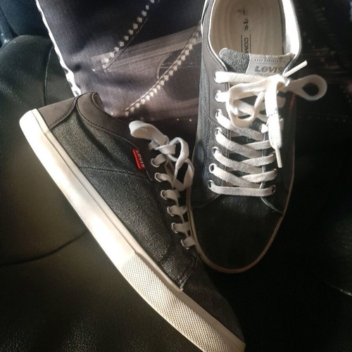 Levi's athletic shoes size 41 like new, black denim