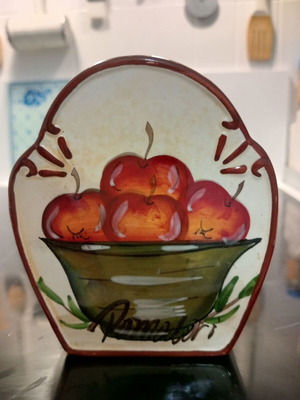 Napkin holder in traditional style, new, faience, height 12.5 cm