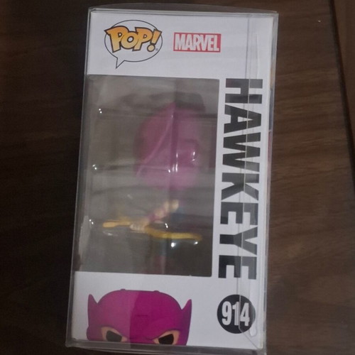 Funko Pop Hawkeye SE new with free soft protector