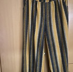 Patterned pants new, size L, multicolor