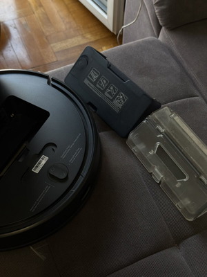 Xiaomi Mi Robot Vacuum Mop 2 Pro like new with mapping and Wi-Fi