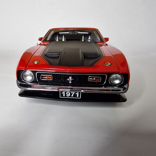 Autoart Millennium 1971 Ford Mustang Mach 1 Fastback Red LE 1:18 scale new