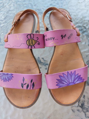 Leather sandals hand-painted, used, beige and multicolor, size 39