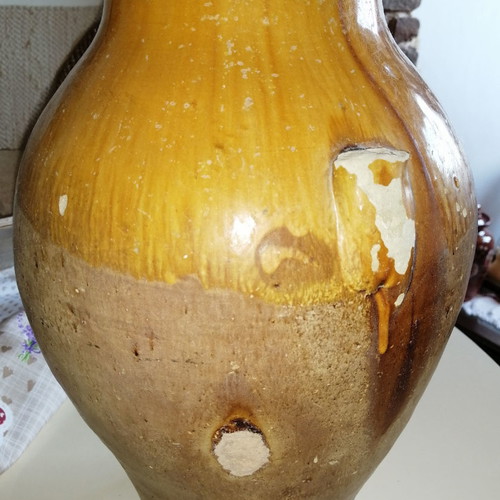 Vintage broken ceramic kioupi from 1940s