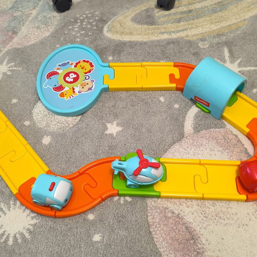 Baby track used with 3 vehicles