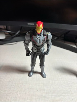 Marvel Iron Man Endgame action figure