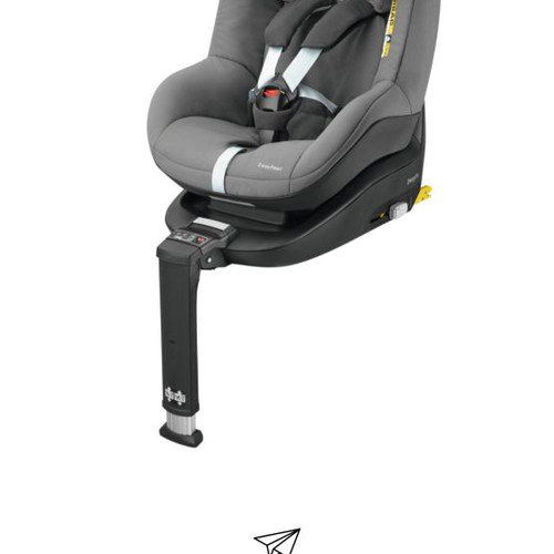 Maxi Cosi 2 Way Pearl car seat used with Isofix base