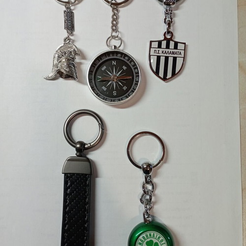 Keychains like new, set of 5
