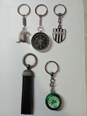 Keychains like new, set of 5