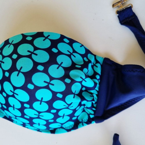 WOMEN'S STRAPLESS SWIMSUIT SET