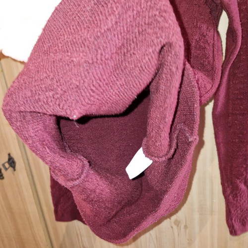 Knitted long-sleeve burgundy turtleneck sweater used size S