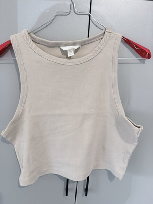 Basic μπεζ τοπάκι H&M σαν καινούργιο, μέγεθος L